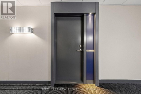 204 - 832 Bay Street, Toronto, ON M5S1Z6 Photo 5