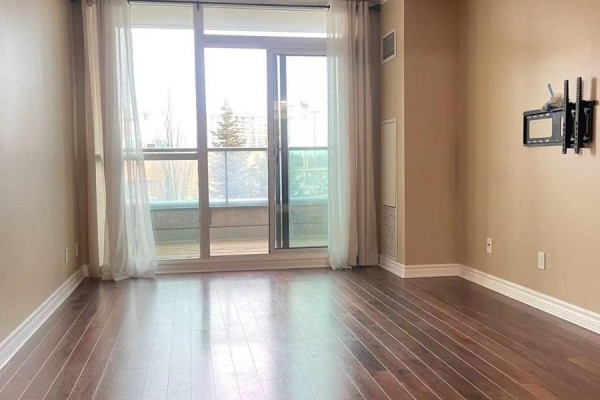 Kitchen - 204 - 88 Promenade Circle, Vaughan, ON L4J9A4 Photo 3