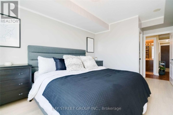 Den - 204 - 88 Promenade Circle, Vaughan, ON L4J9A4 Photo 5