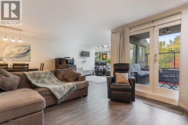 204 1220 W 6th Avenue, Vancouver, BC, photo 2
