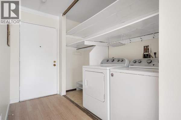 204 127 E 4th Street, North Vancouver, BC V7L1H7 Photo 2