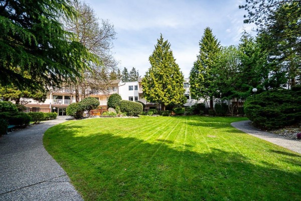 204 12890 17 Avenue, Surrey, BC, photo 3
