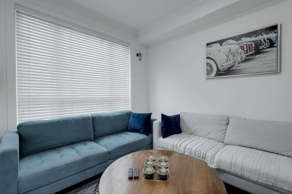 204 13897 Fraser Highway, Surrey, BC V3T0G8 Photo 4