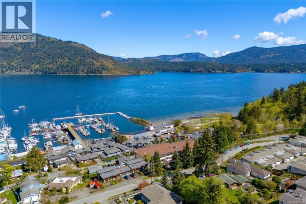 204 1715 Pritchard St, Cowichan Bay Photo 2