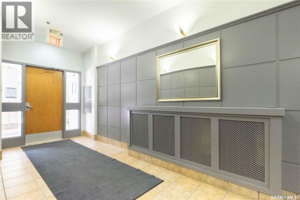 Kitchen - 204 1839 Scarth Street, Regina, SK S4P2G9 Photo 2