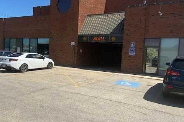 204-205, 5115 49 Street, Whitecourt, AB T7S1A1 Photo 4