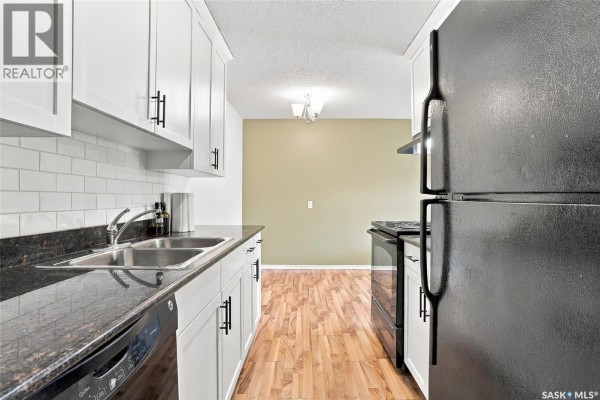 Bedroom - 204 2233 St Henry Avenue, Saskatoon, SK S7M5K6 Photo 4
