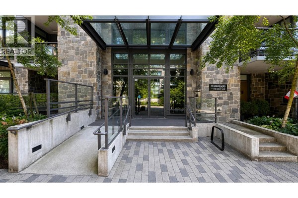 204 2738 Library Lane, North Vancouver, BC V7J0B3 Photo 2