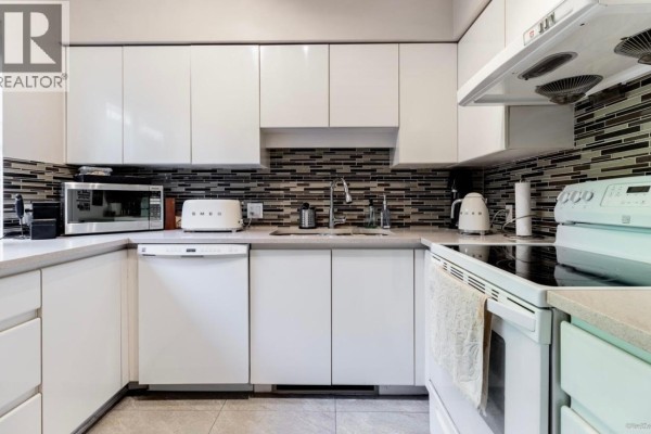204 3188 Camosun Street, Vancouver, BC V6R3X1 Photo 5