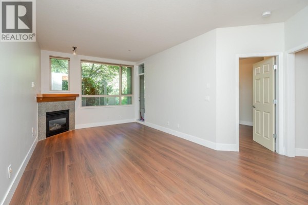 204 580 Raven Woods Drive, North Vancouver, BC V7G2T2 Photo 5