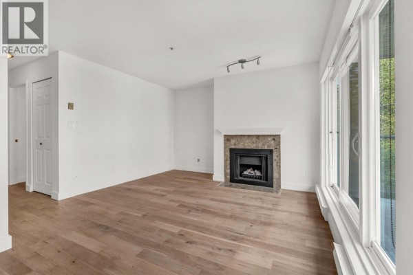 204 833 W 16th Avenue, Vancouver, BC V5Z1S9 Photo 4