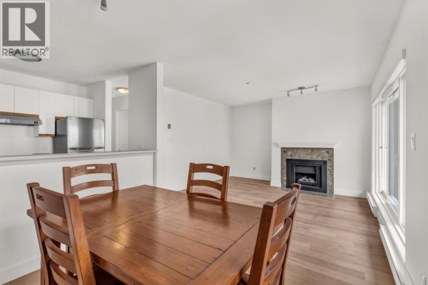 204 833 W 16th Avenue, Vancouver, BC V5Z1S9 Photo 5