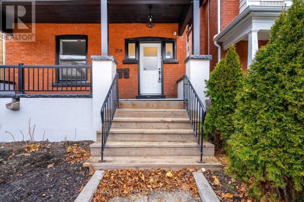 204 Balsam Avenue S, Hamilton, ON, photo 3