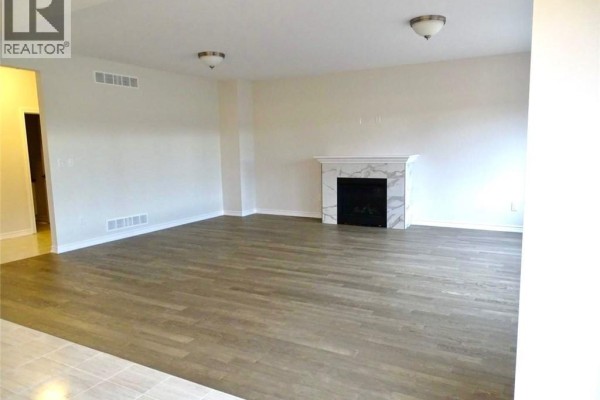 Den - 204 Bethune Avenue, Welland, ON L3B0H6 Photo 4