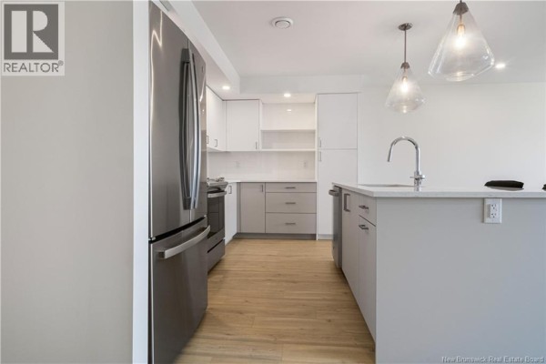 204 Dickey Boulevard, Riverview, NB, photo 2