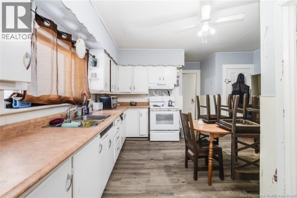204 Duke Street, Miramichi, NB E1N1J1 Photo 2