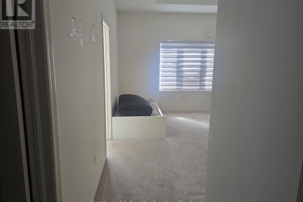 Eating area - 204 Fruitvale Circle, Brampton, ON L7A5C4 Photo 4