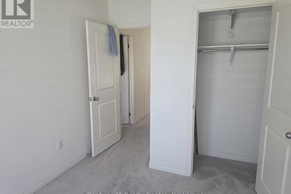 Bedroom - 204 Fruitvale Circle, Brampton, ON L7A5C4 Photo 5
