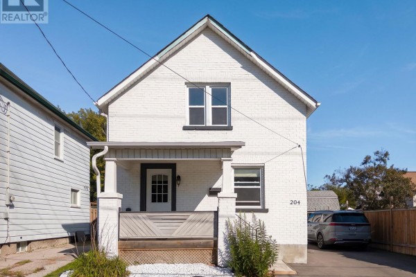 204 Gibb Street, Oshawa