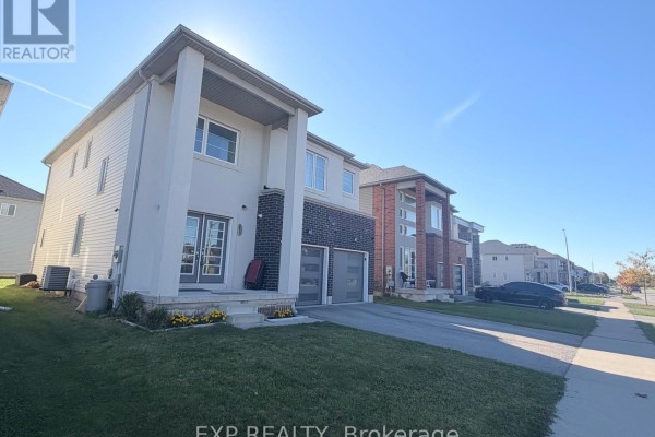 204 Mccabe Avenue, Welland, ON L3B0H6 Photo 2