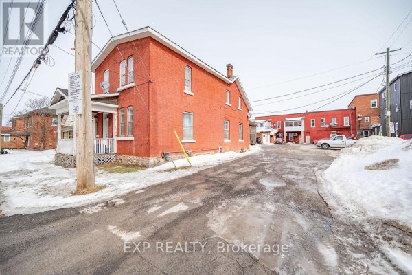 204 Raglan Street S, Renfrew, ON, photo 3