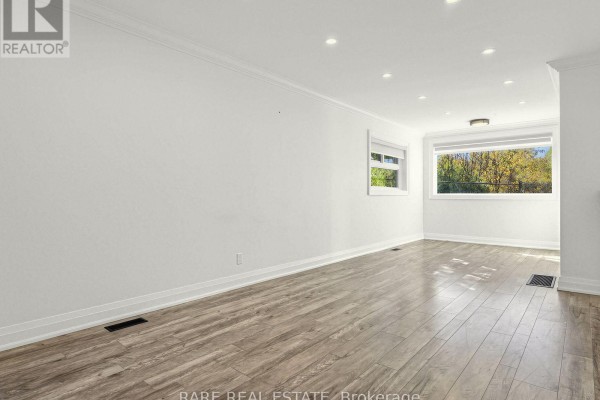 Living room - 204 Sandbrook Road, Oakville, ON L6L2C5 Photo 5