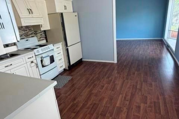 Bedroom - 204 Weicker Avenue, Notre Dame De Lourdes, MB R0G1M0 Photo 3