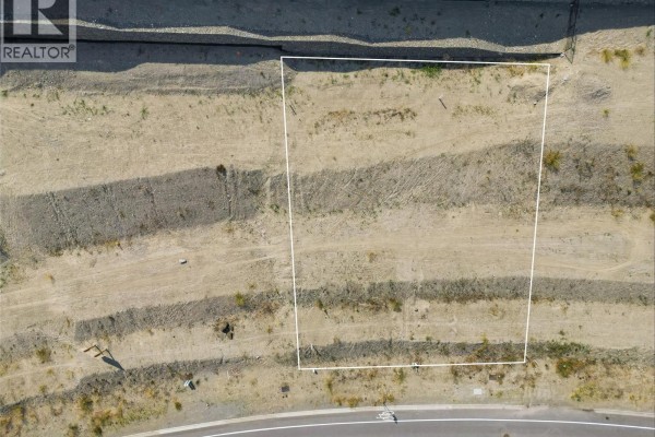 2041 Hugh Allan Drive, Kamloops, BC  Photo 4