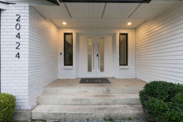 20424 90a Avenue, Langley, BC V1M1A9 Photo 3