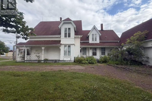 Family room - 20441 Trans Canada Highway, Rte 1, Crapaud, PE C0A1J0 Photo 4