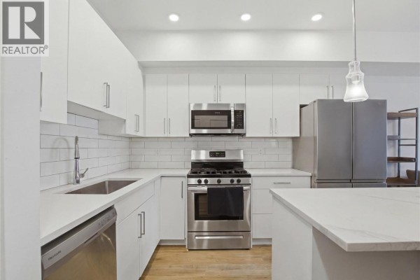 Kitchen - 2046 Robson Place Unit# 316, Kamloops, BC V2E0A5 Photo 5