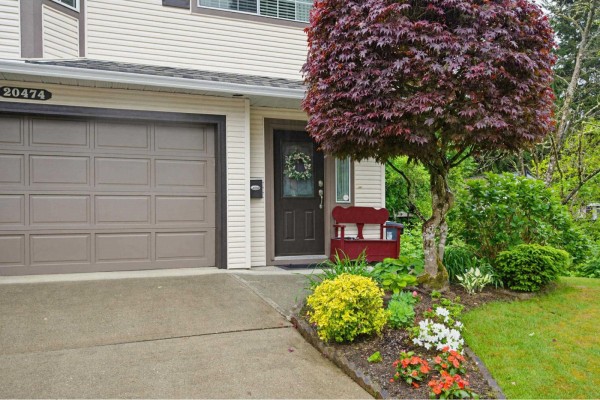 20474 43a Avenue, Langley, BC V3A3C8 Photo 3
