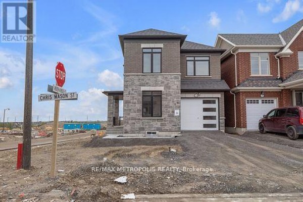 2048 Chris Mason Street, Oshawa, ON L1L0S5 Photo 2