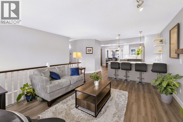 20485 120b Avenue, Maple Ridge, BC V2X1A9 Photo 3