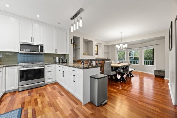 20496 67 Avenue, Langley, BC V2Y2X9 Photo 5