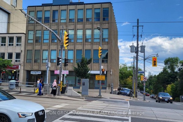 204a - 845 St Clair Avenue W, Toronto, ON, photo 2