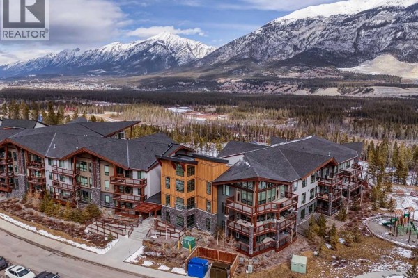 4pc Bathroom - 205, 106 Stewart Creek Rise, Canmore, AB T1W0N3 Photo 2