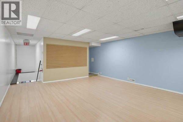 205, 5301 43 Street, Red Deer, AB, photo 3