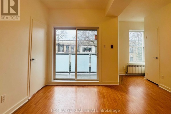 205 - 1 Triller Avenue, Toronto, ON M6K3B7 Photo 2