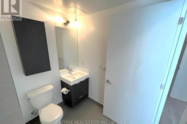 205 - 11 Maryport Avenue, Toronto, ON M3M0E2 Photo 4
