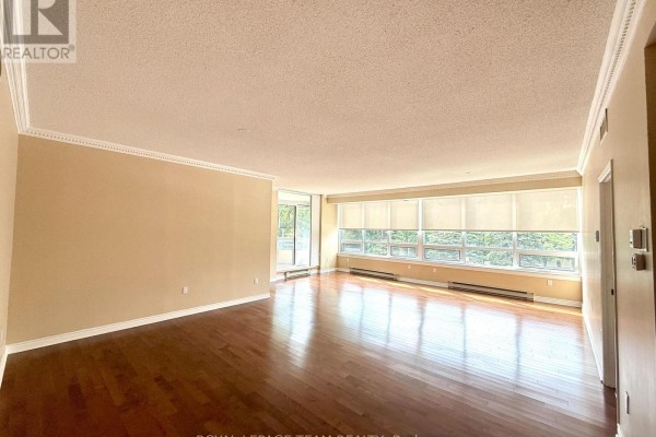 205 - 1480 Riverside Drive, Ottawa, ON K1G5H2 Photo 4