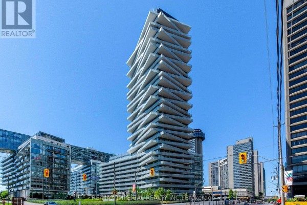 205 - 15 Queens Quay E, Toronto, ON, photo 2