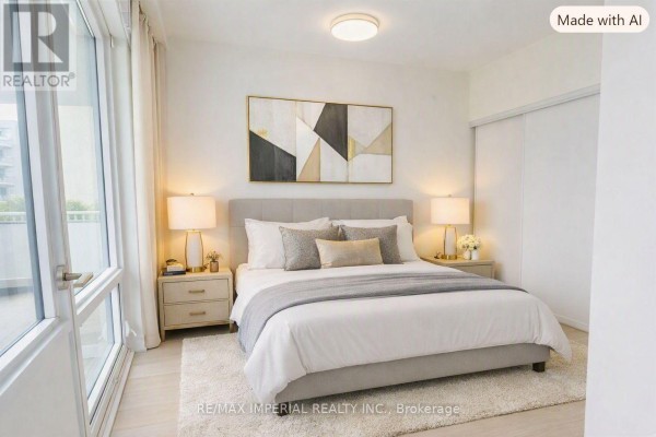 205 - 15 Queens Quay E, Toronto, ON M5E0A5 Photo 5