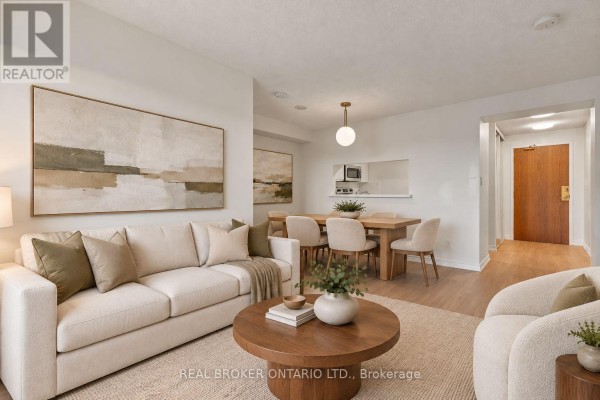 Dining room - 205 - 1700 Eglinton Avenue E, Toronto, ON M4A2X4 Photo 2