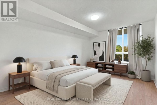 Bedroom - 205 - 1700 Eglinton Avenue E, Toronto, ON M4A2X4 Photo 5