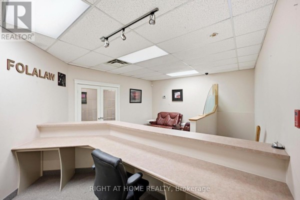 205 - 2601 Matheson Boulevard E, Mississauga, ON L4W5A8 Photo 3