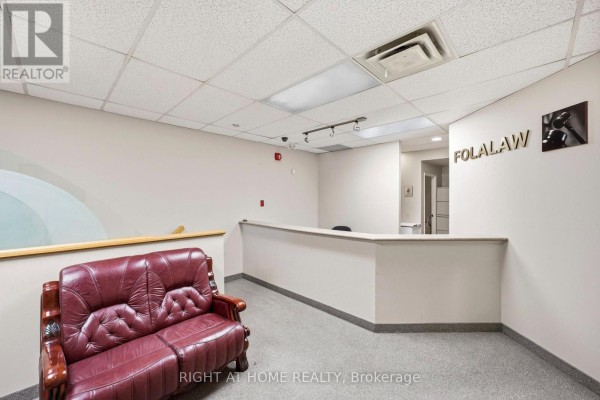 205 - 2601 Matheson Boulevard E, Mississauga, ON L4W5A8 Photo 4