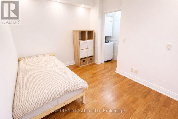 205 - 2737 Keele Street, Toronto, ON M3M2E9 Photo 4