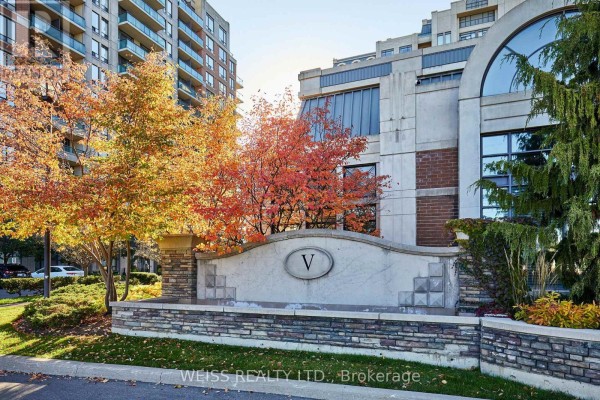 Living room - 205 - 330 Red Maple Road, Richmond Hill, ON L4C0T6 Photo 2