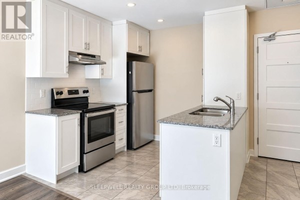 205 - 480 Church Street, Russell, ON K4R0G4 Photo 5